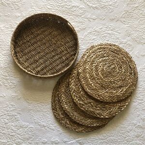 Woven Placemats with Basket Caddy